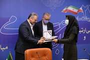 روابط عمومی سازمان دامپزشکی کشور به دلیل موفقیت در کسب مقام برتر در ۸ شاخه فعالیت روابط‌عمومی به عنوان 《روابط عمومی پیشگام》معرفی